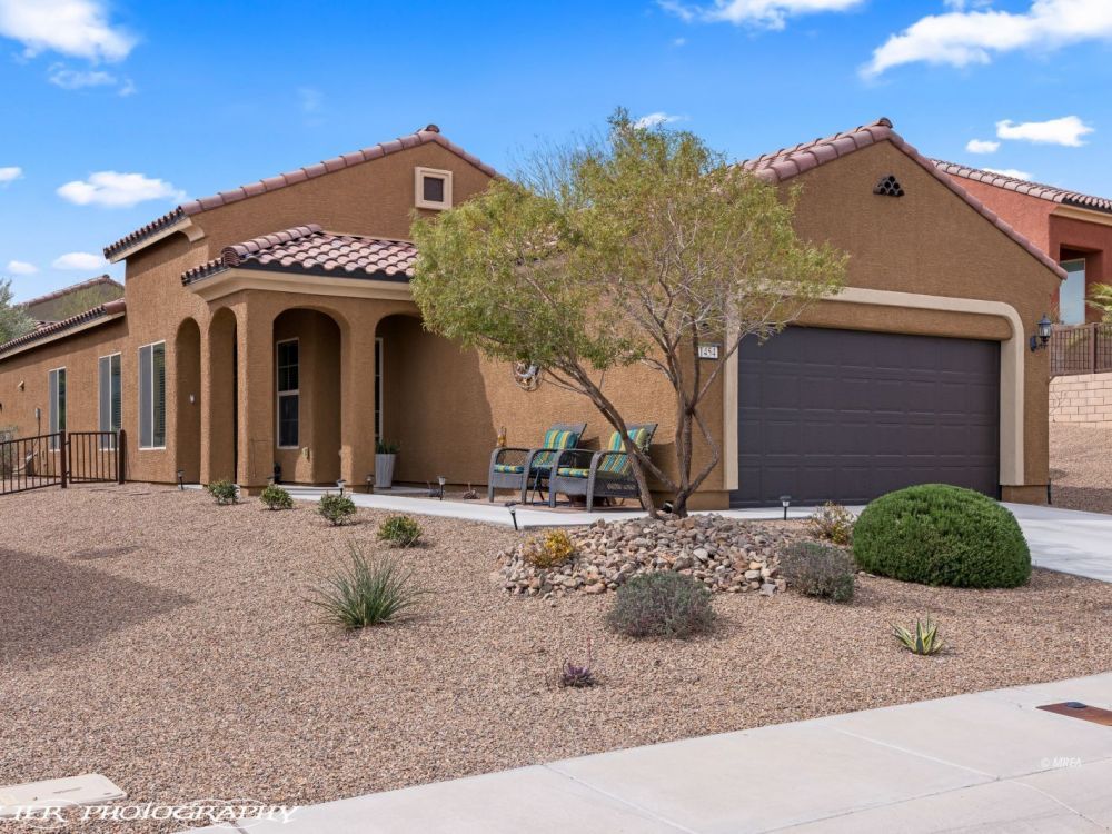 Beautiful Aster in a Great Location in Sun City Mesquite - RealtyTours.com